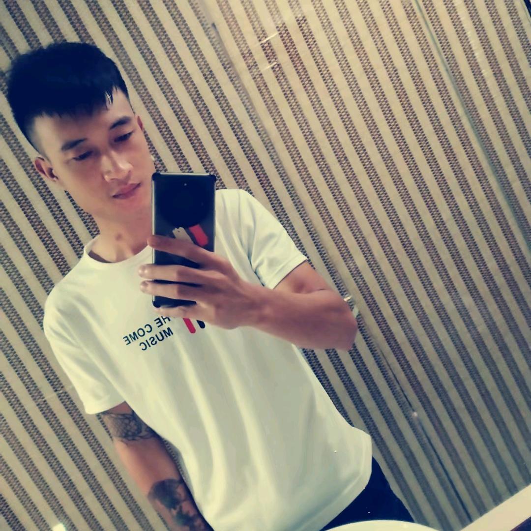 杨小渣