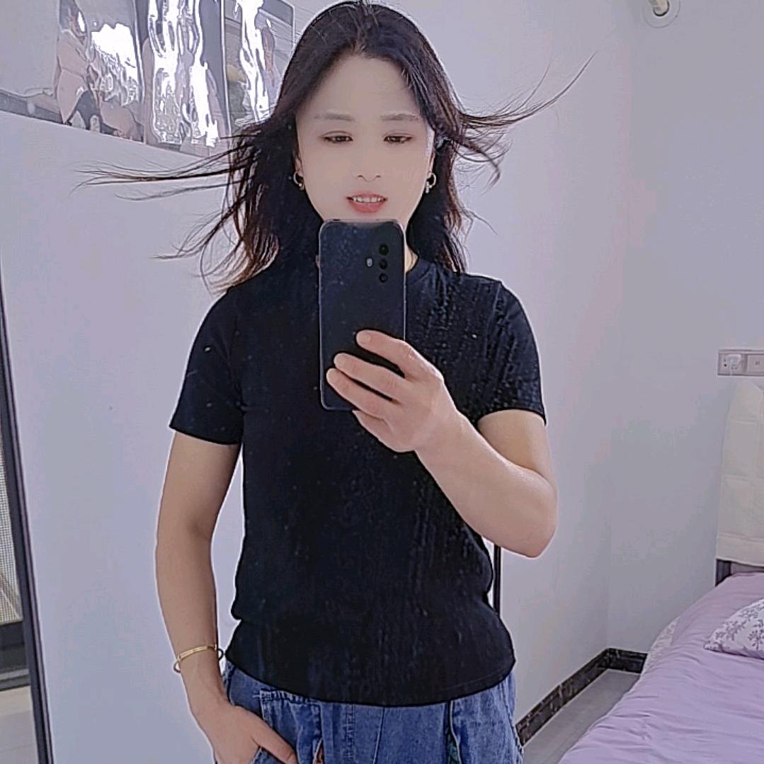 大脸妹