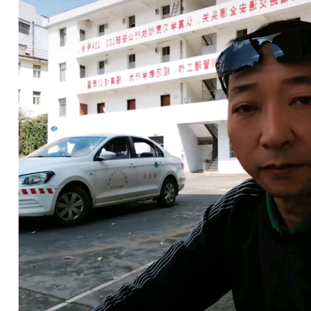 赵老师（宜良紫霖驾校教练员）