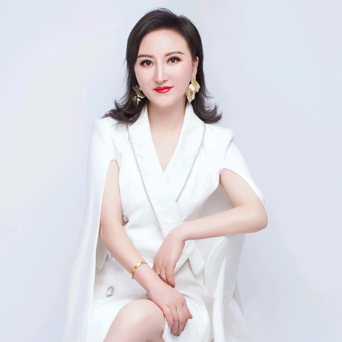 薇薇在兰州做眉毛