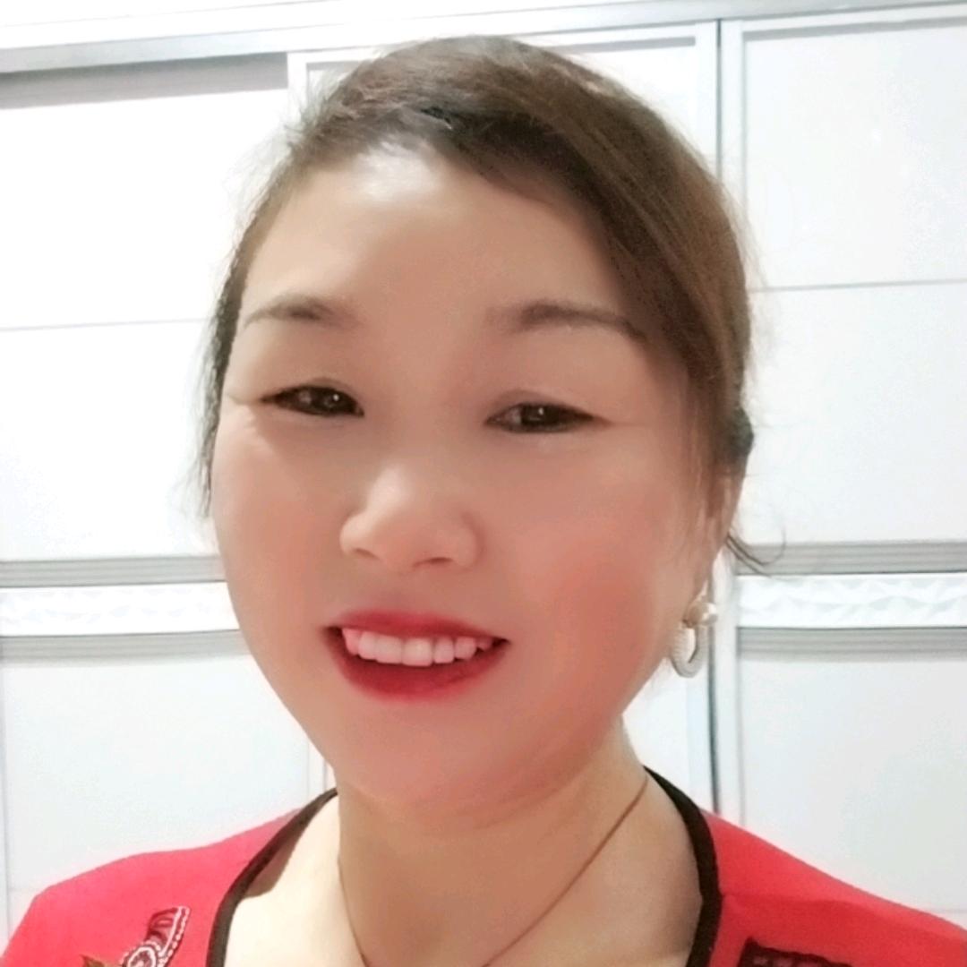 白玫瑰广场舞