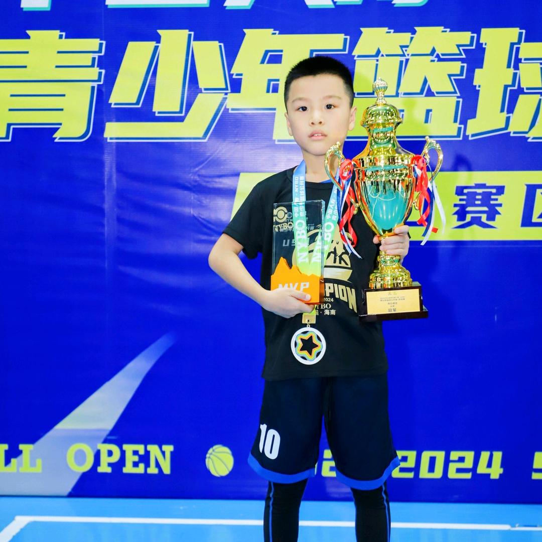 李睿琦🏀Ricky