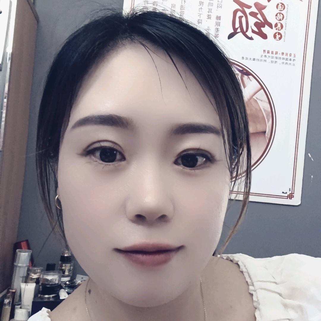 新生活化妆品～李焕