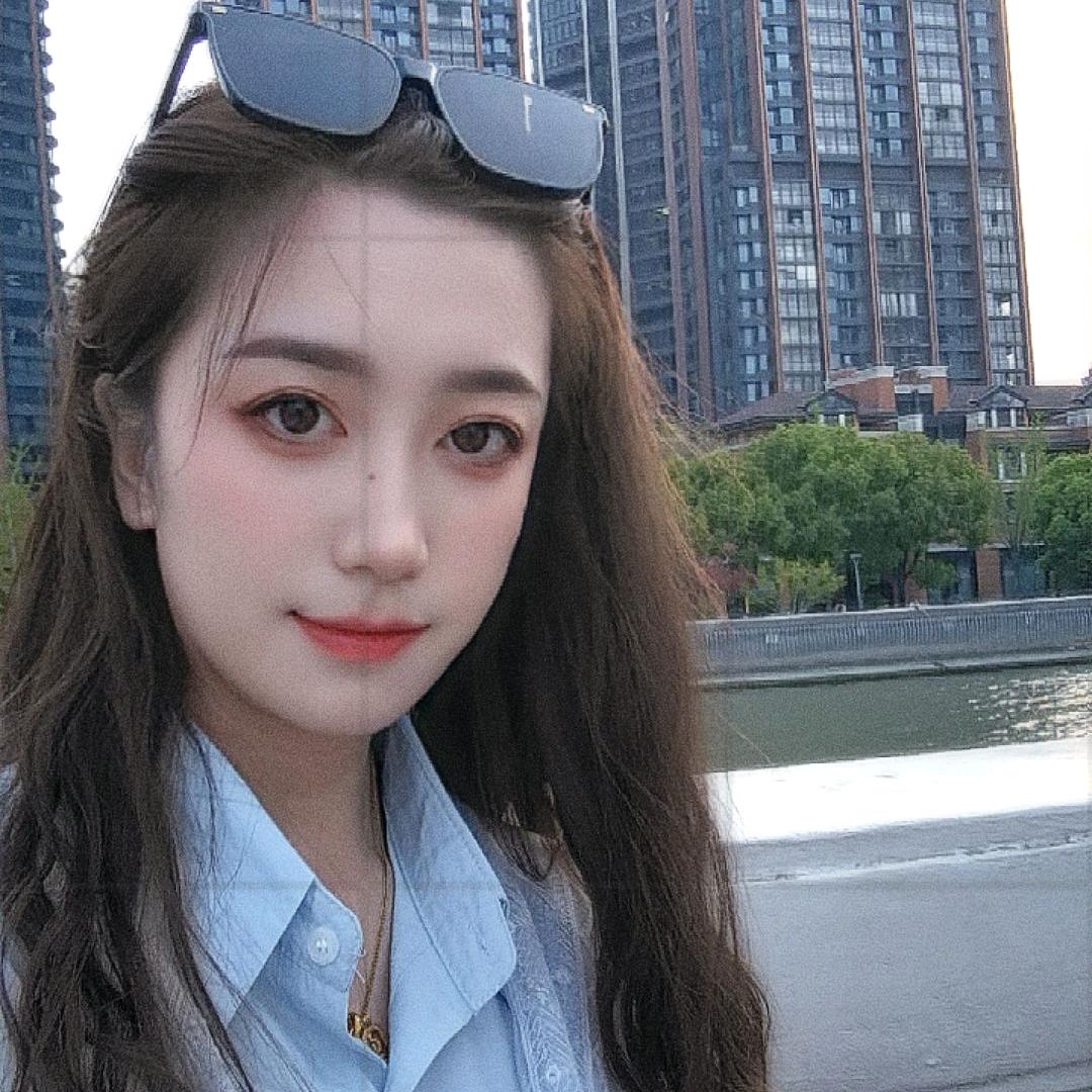 纹绣师.  Yang