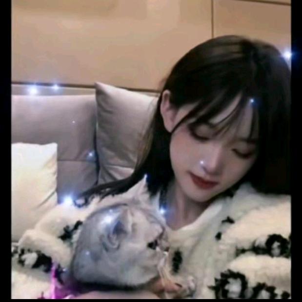 女王💋💋