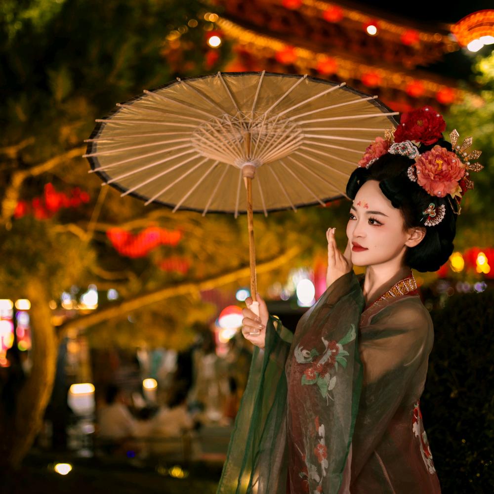 锅锅）