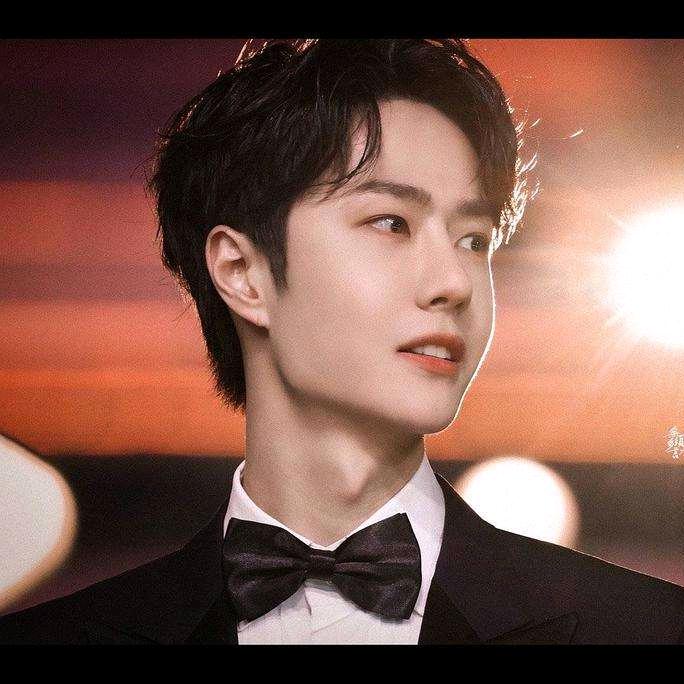 小太阳☀️🌹🌹