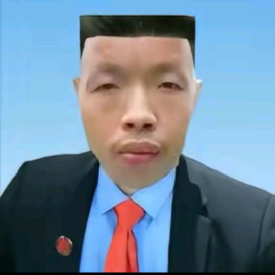 我妈说只要名字长就有傻子跟着念