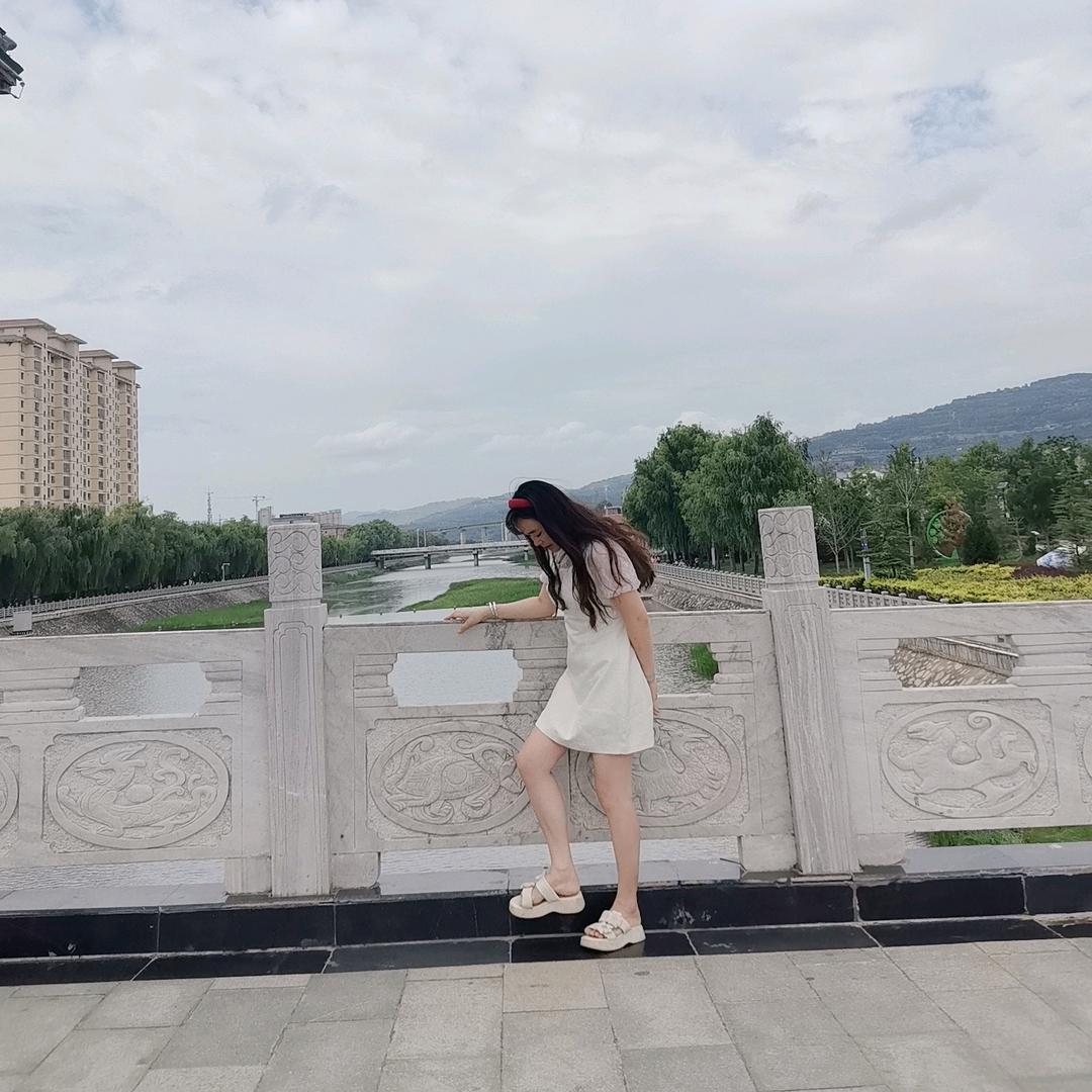嗷呜大王