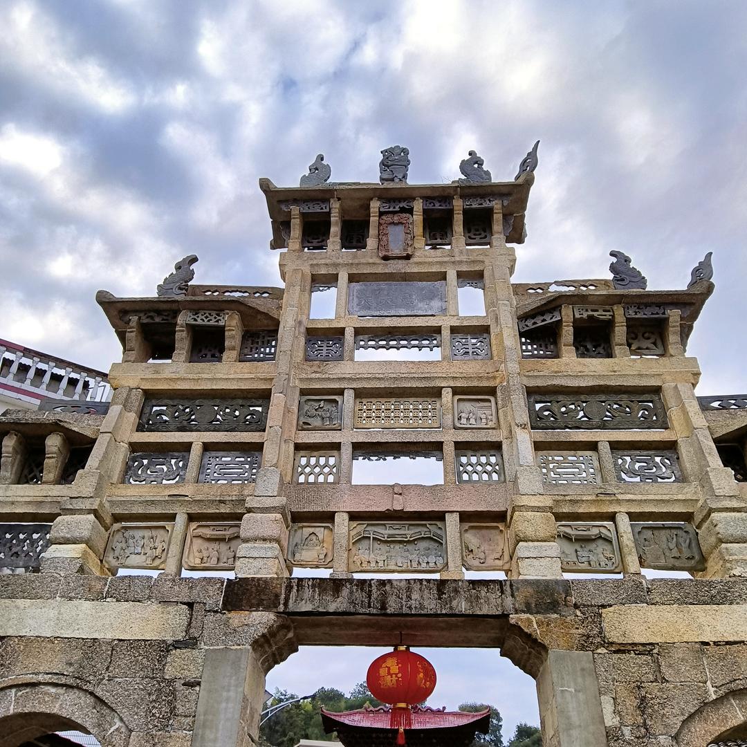 龙老三