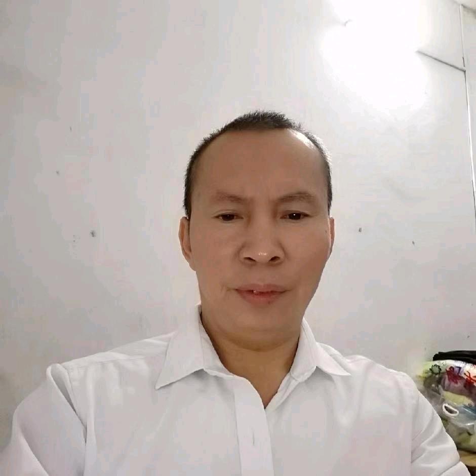 尼通速递，肩扛手提，日夜穿梭中