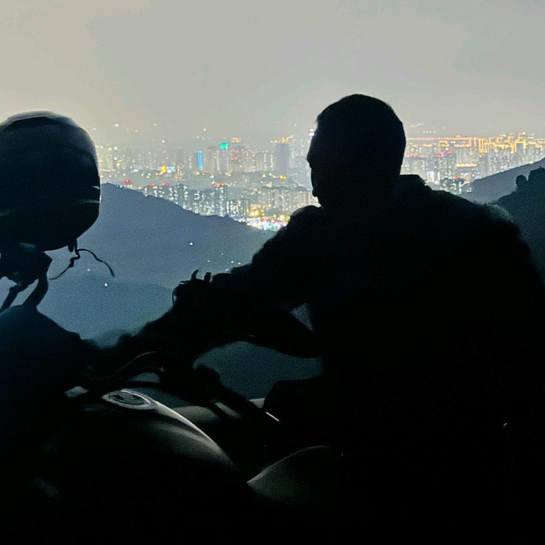 爱喝茶的机车佬