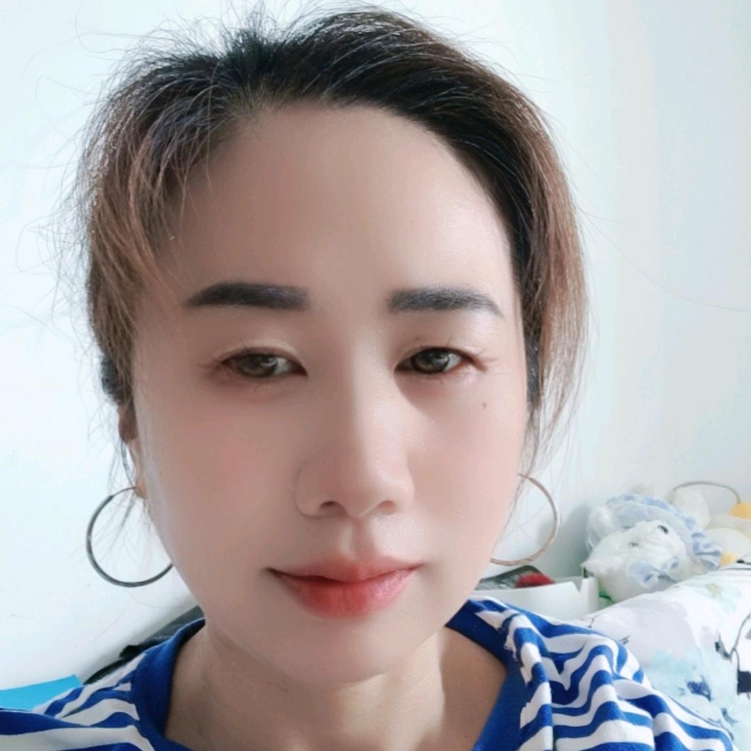 叶子漂漂