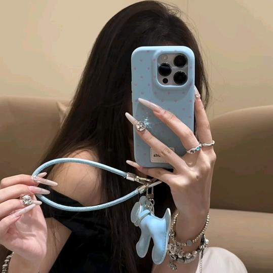 闹闹
