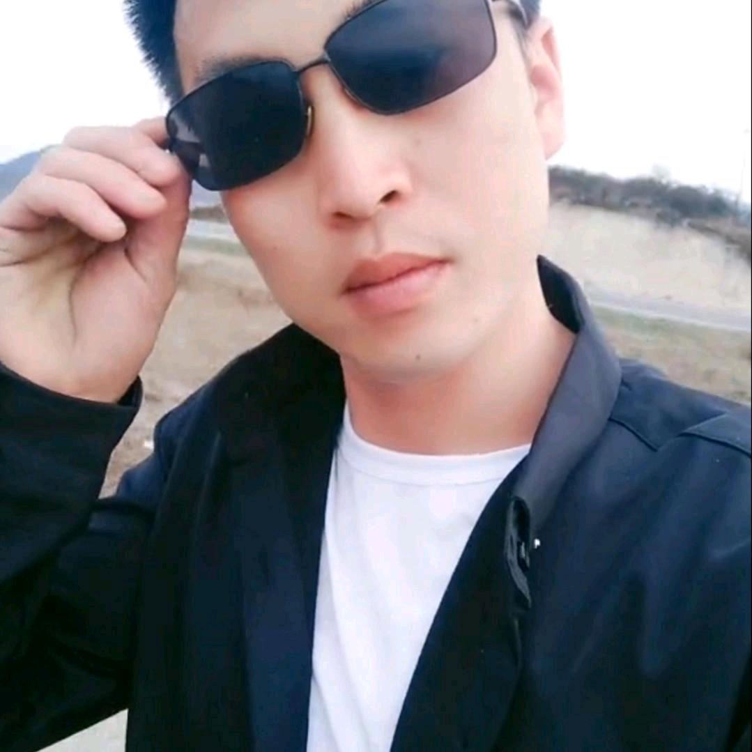 小黄哥（