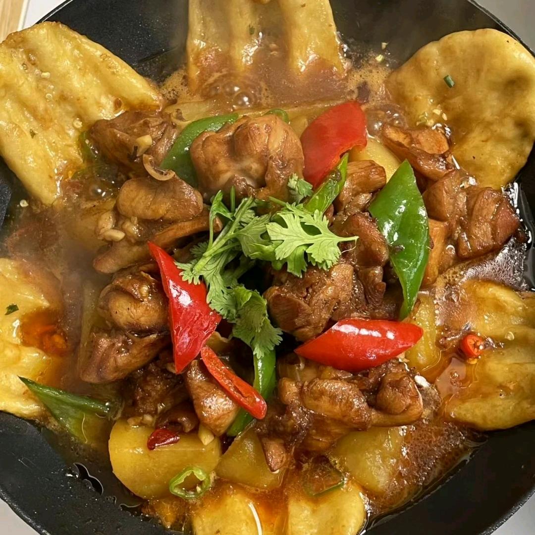 小份一锅出·铁锅炖（万汇美食街店）