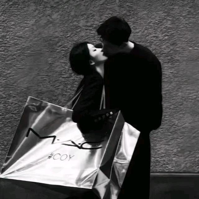 背包没有改名卡