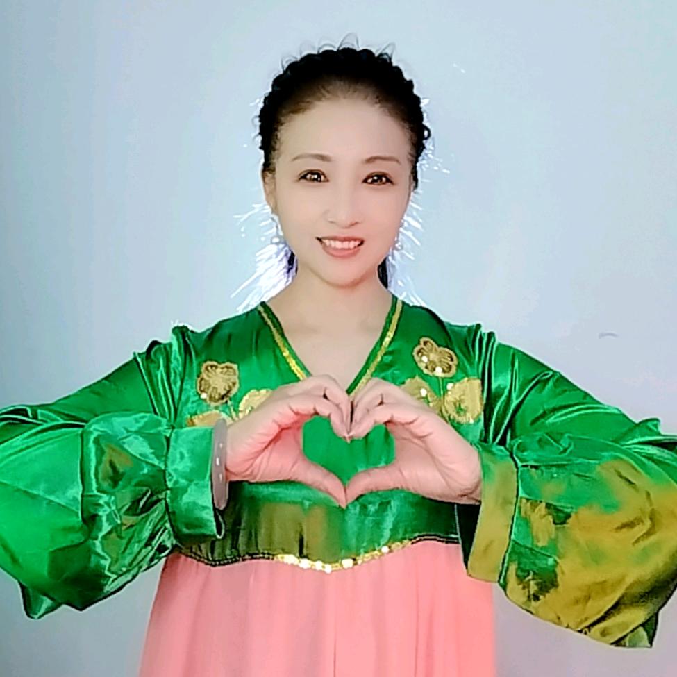 🍀大双手势舞⛵