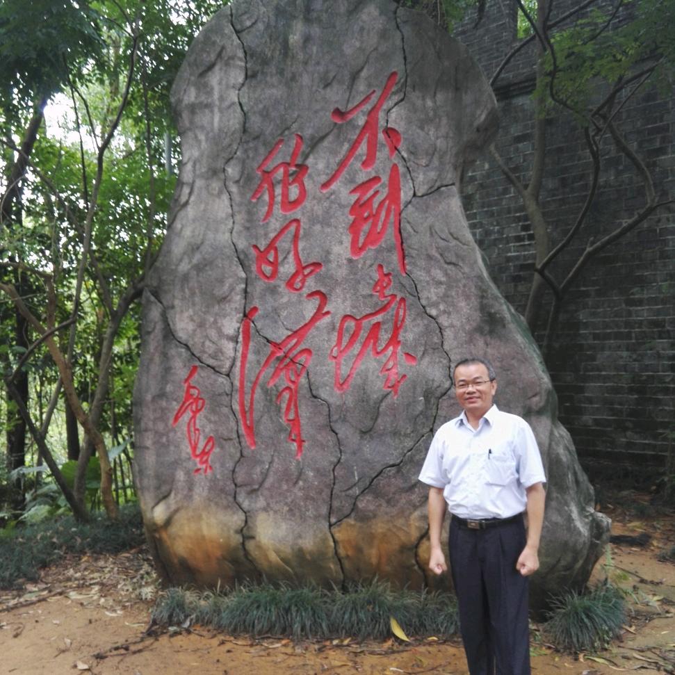 杨旭坤