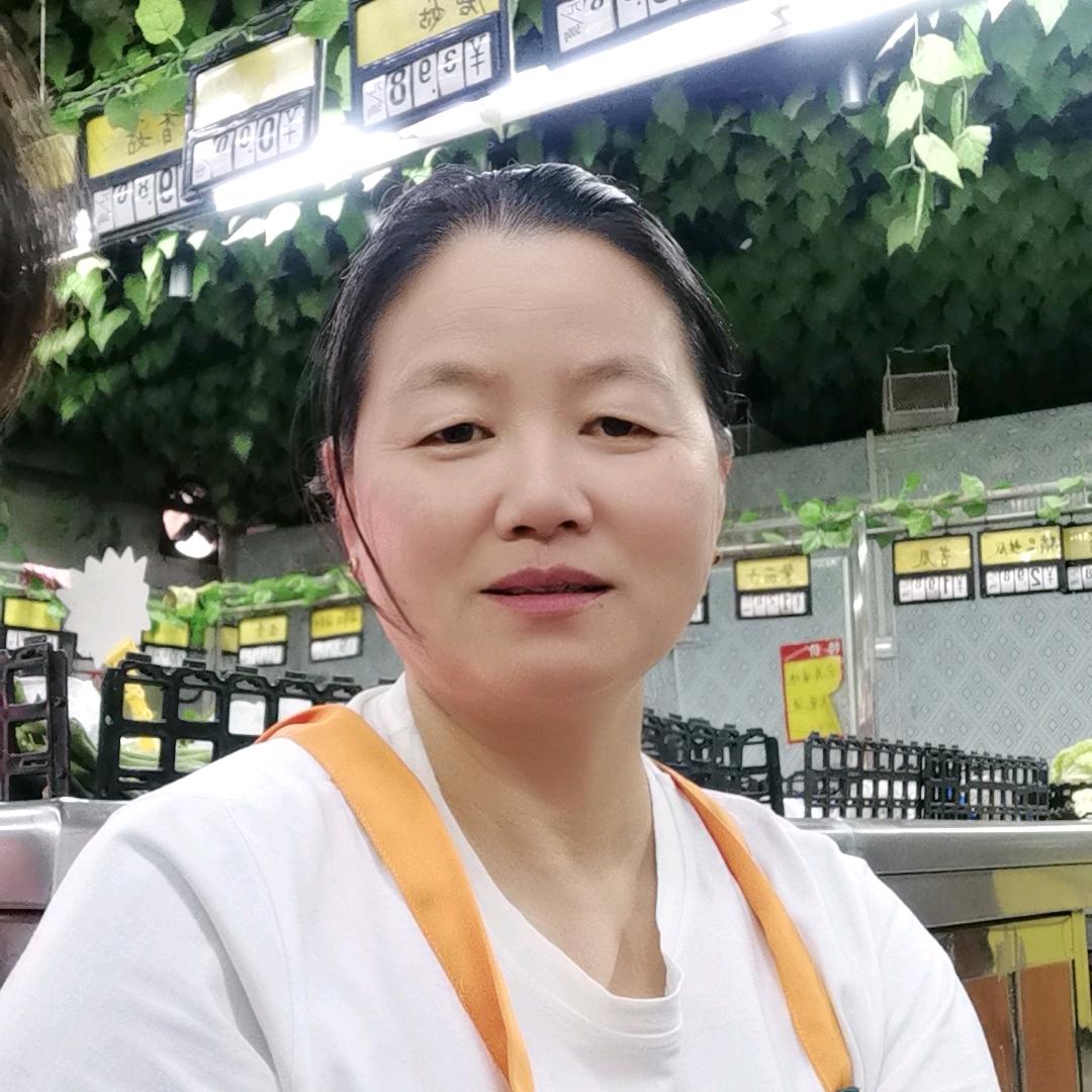 张洁.