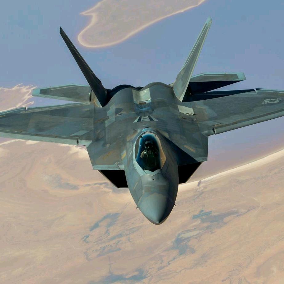 装睡的馮先生　         　　🪳