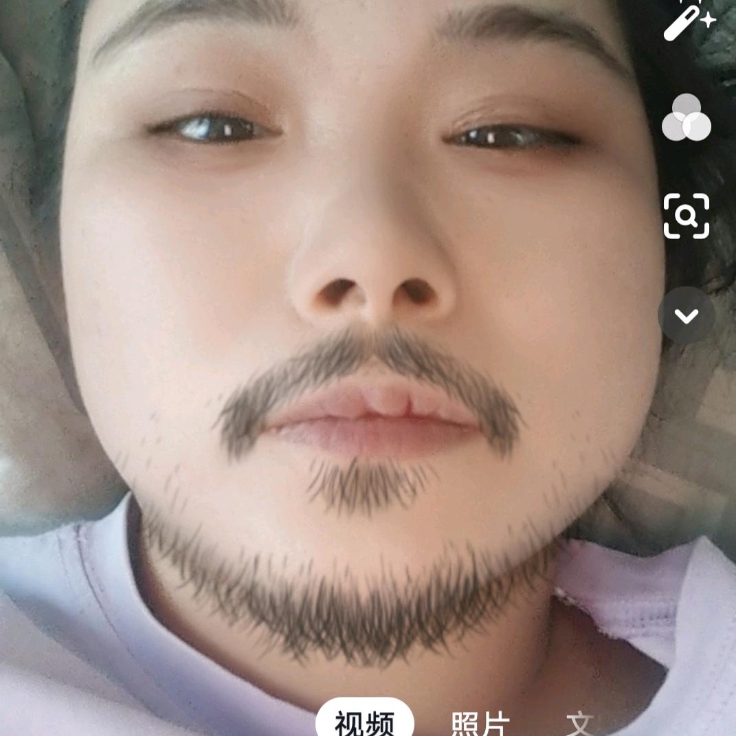 ☞欢😂星😜岩😊☜
