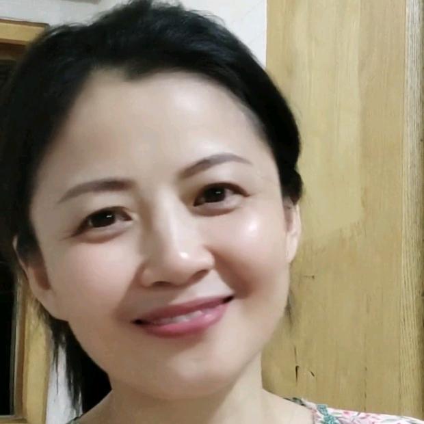 秦汉新城忆半传媒工作室