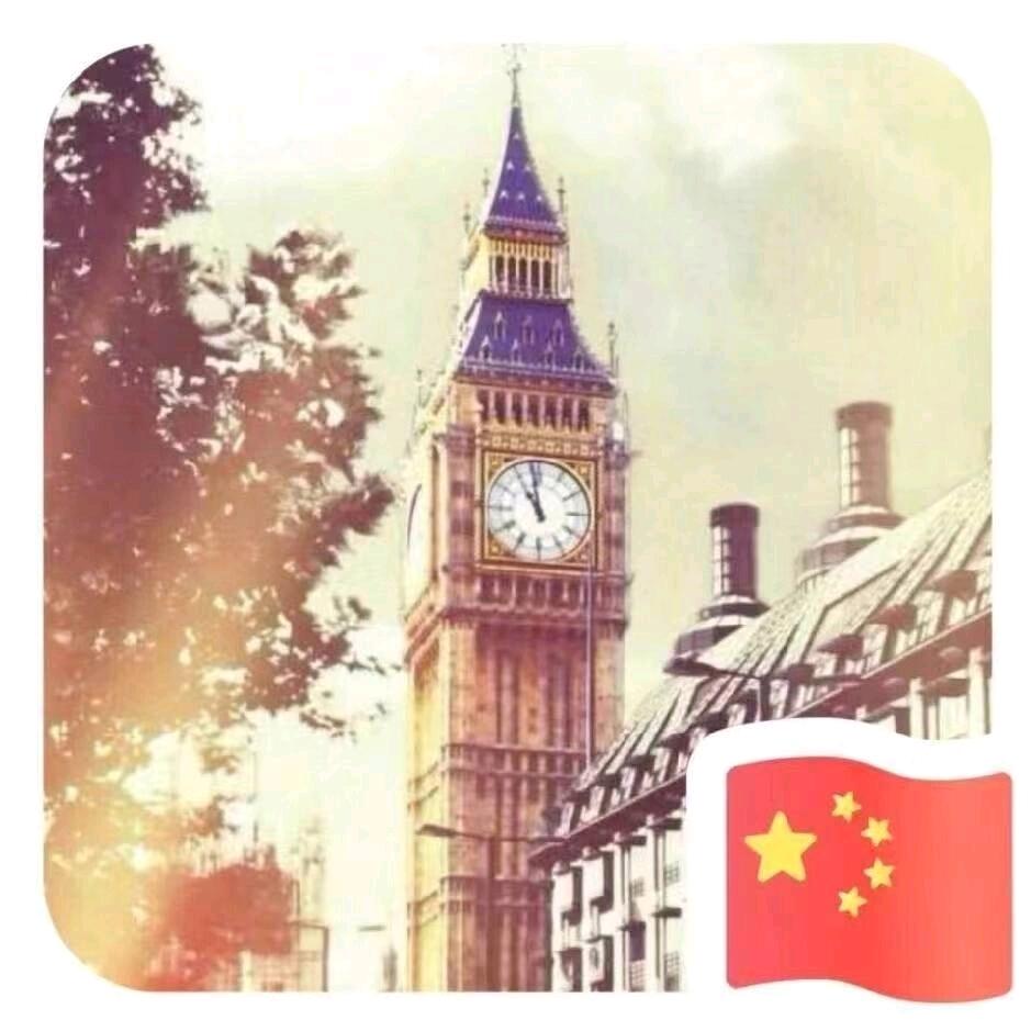 那人却在灯火阑珊处