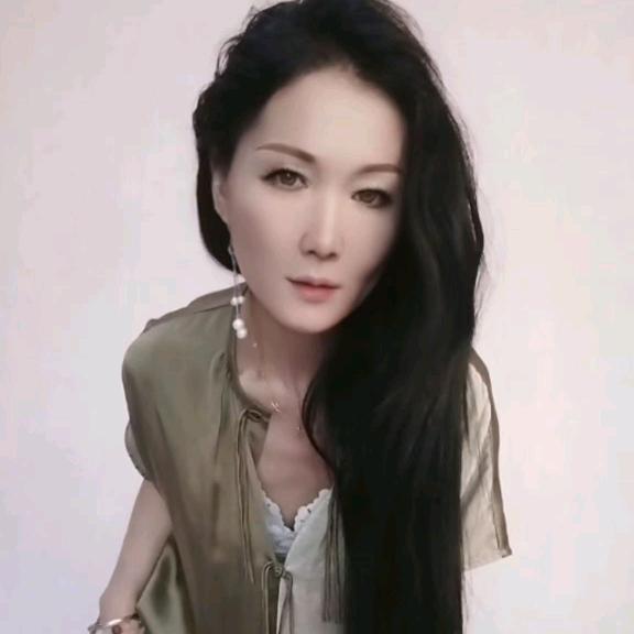 秋风落叶凉飕飕