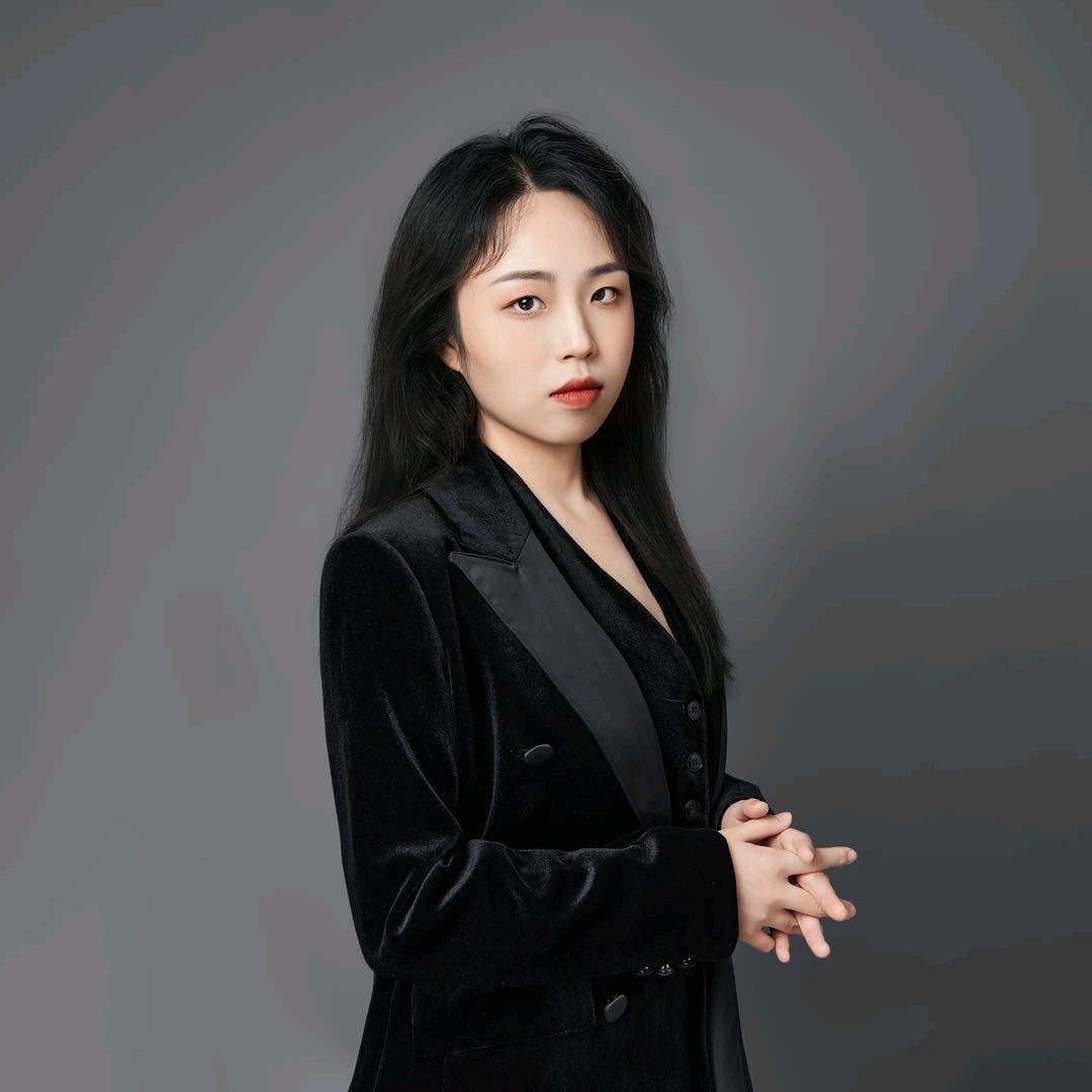 李忠莹律师