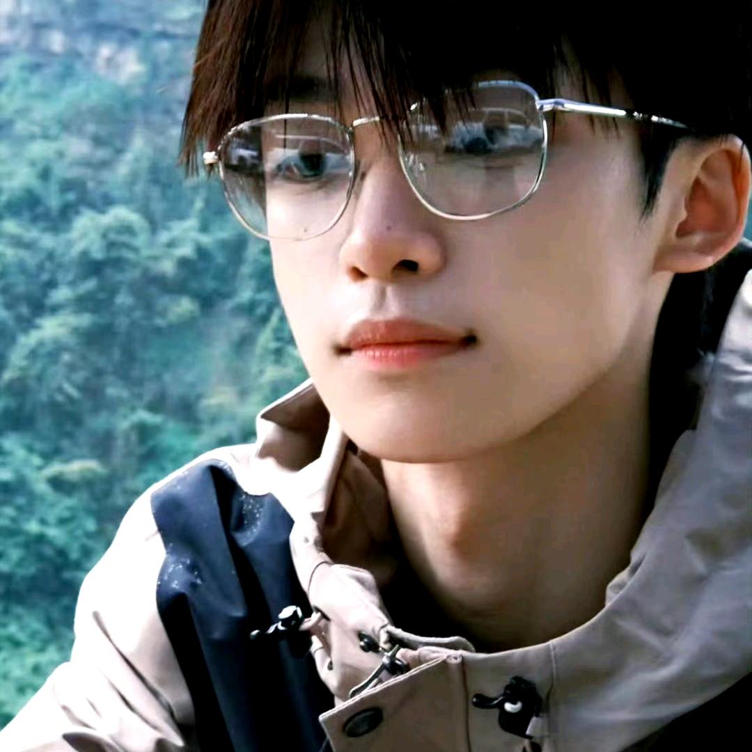 深巷明朝卖杏花