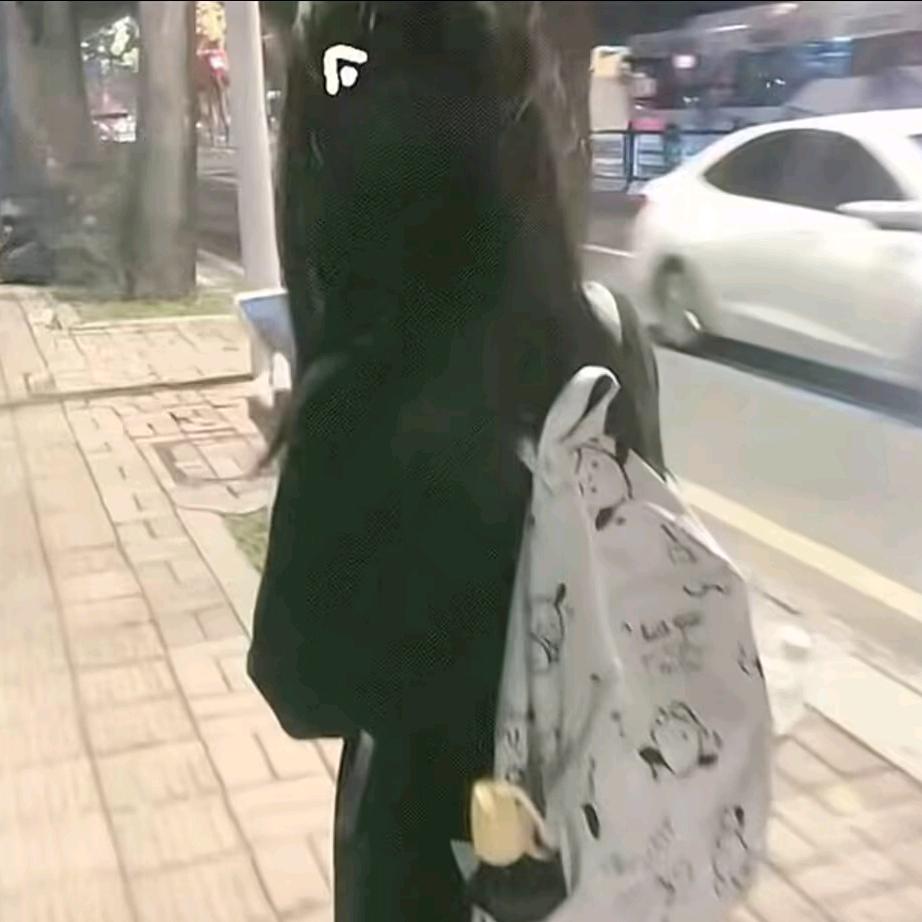 悲伤小猫