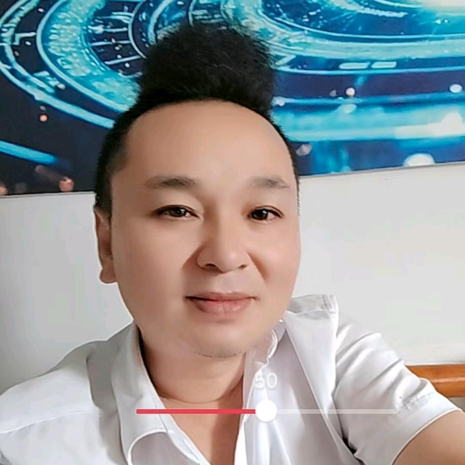 邓公子｜邓富中