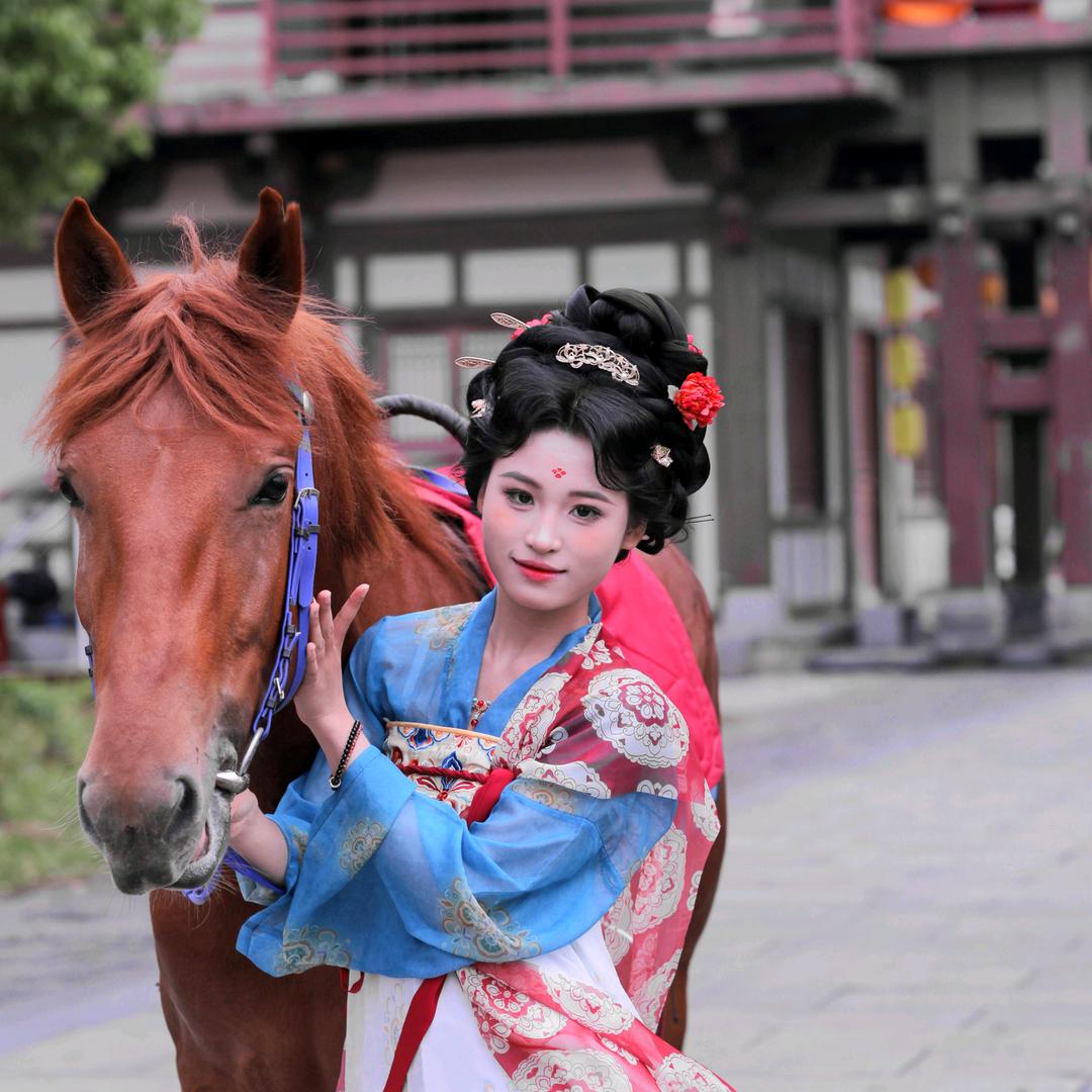 秦汉骑士旅拍馆