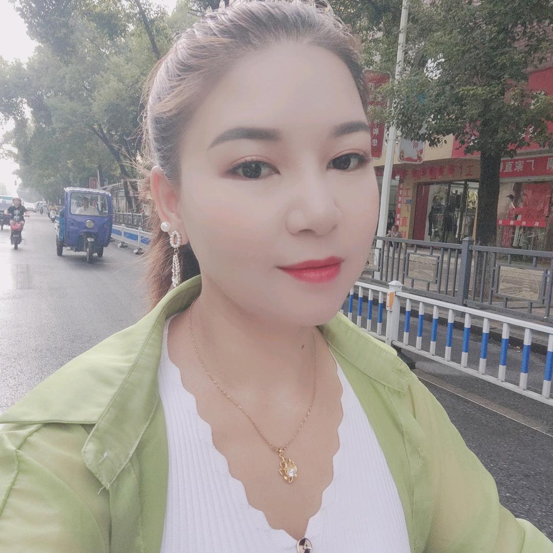 ☂️ 撑伞也是雨中人