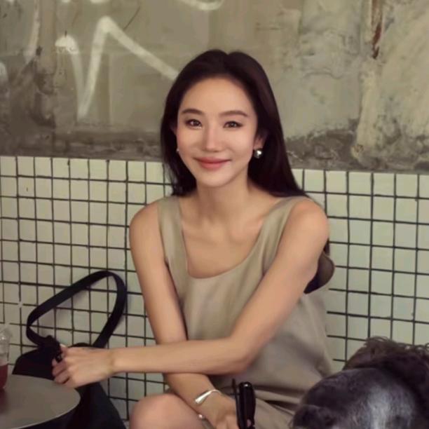 Li-李慧儿-穿搭日记