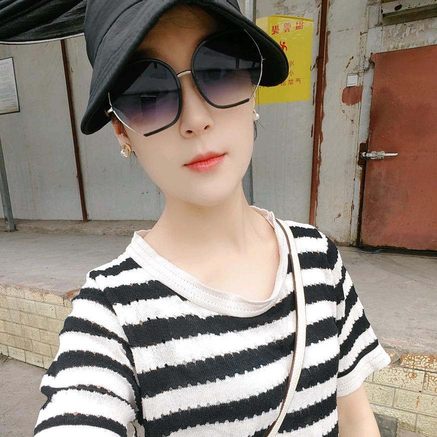 田小妹不小罗