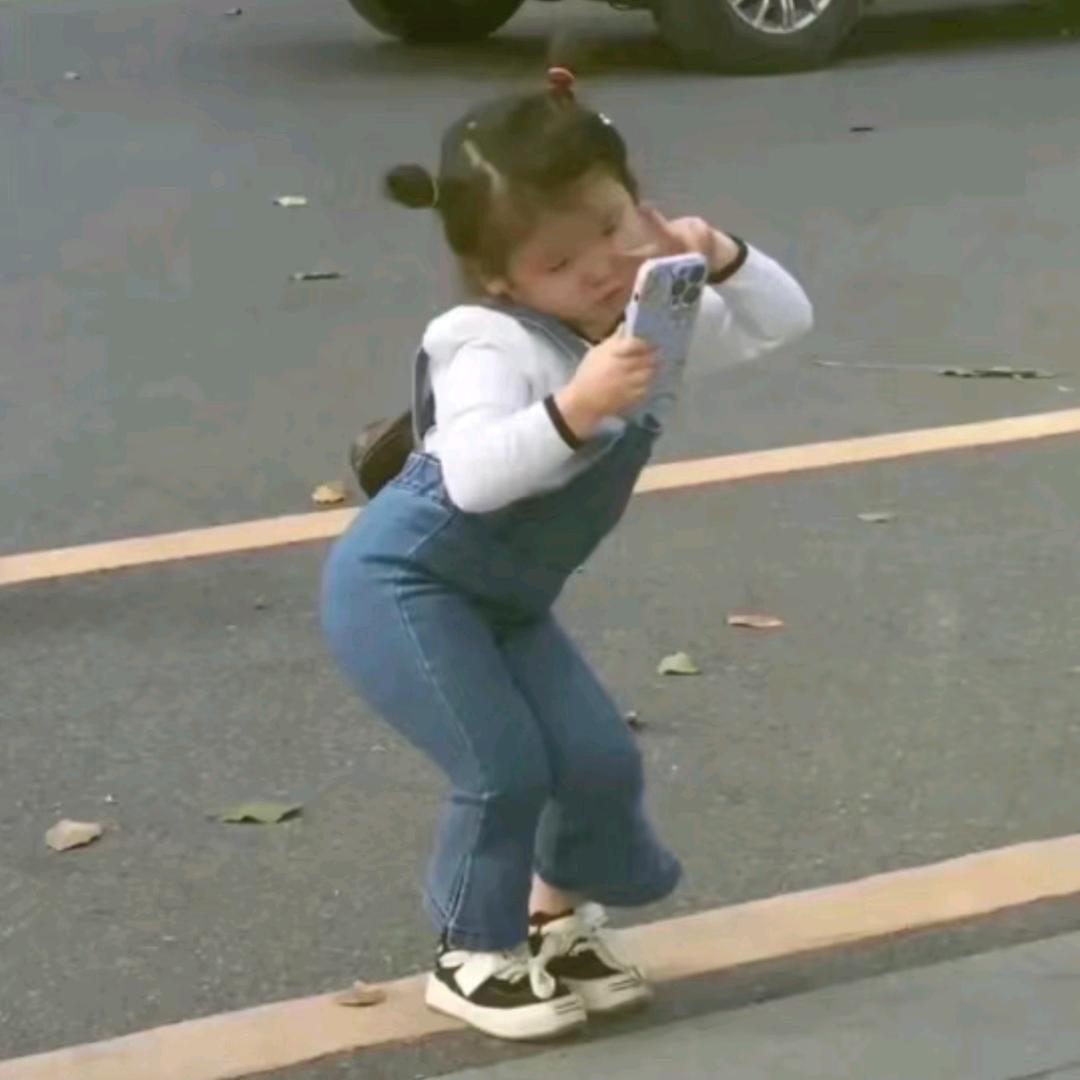 阿申呀୧⍤⃝🍭