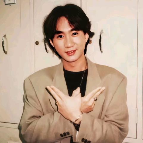 永远致敬黄家驹