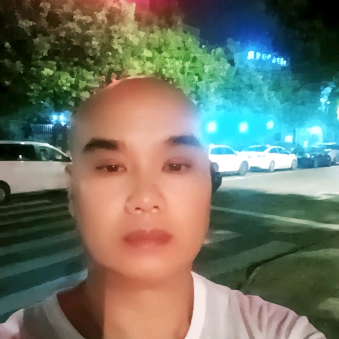 强哥努力实现自已的梦想