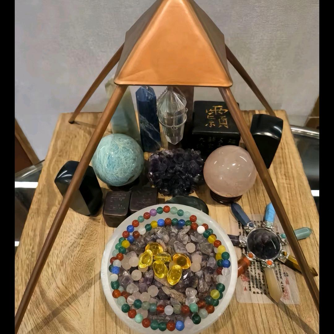 知足常乐👨‍👩‍👧‍👧