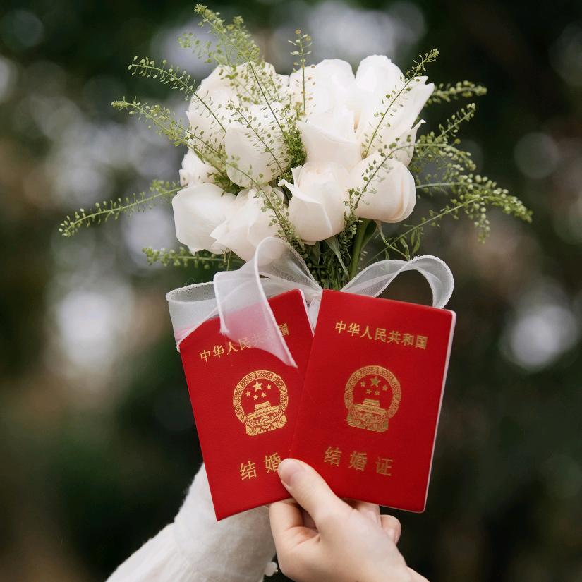 威远跟拍摄影师思思