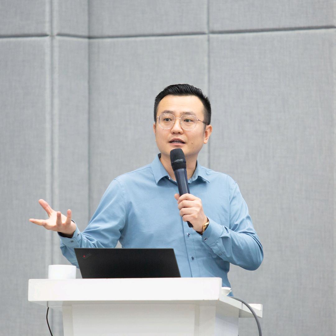 华叁图书音像专营店-王老师谈实体