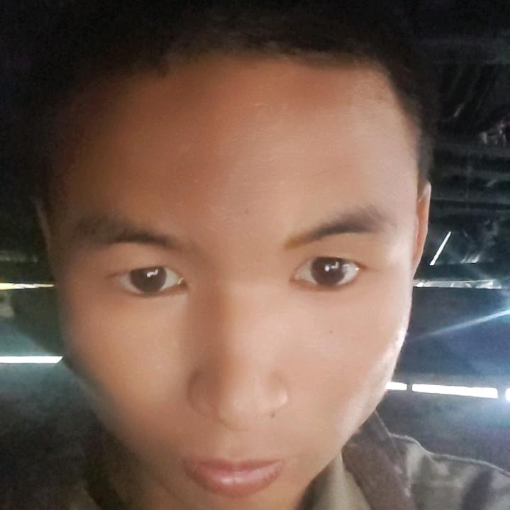 我是杨家二少爷抽烟