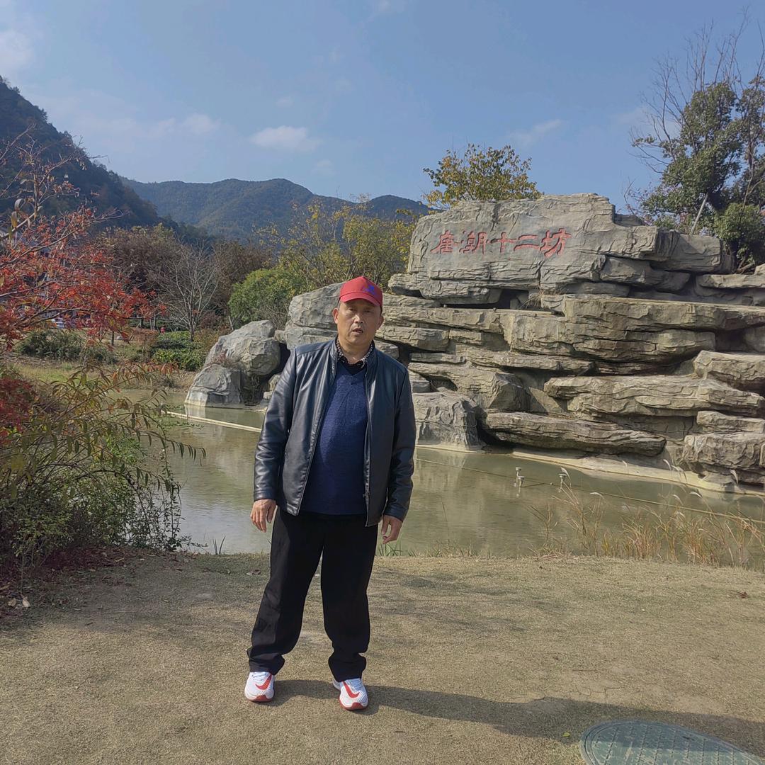 祁建东