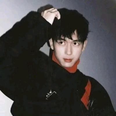 对方正在输入中...