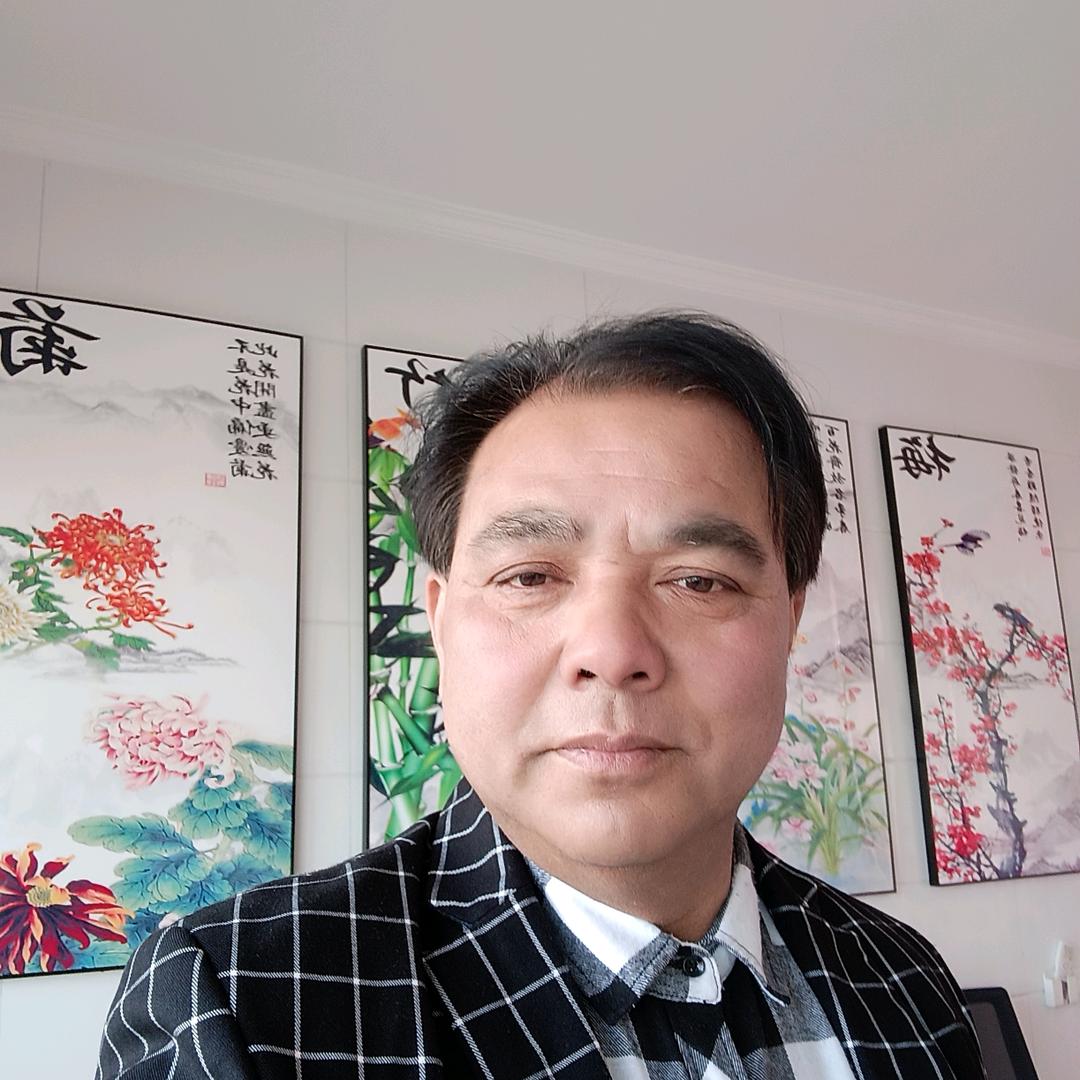 袁新江