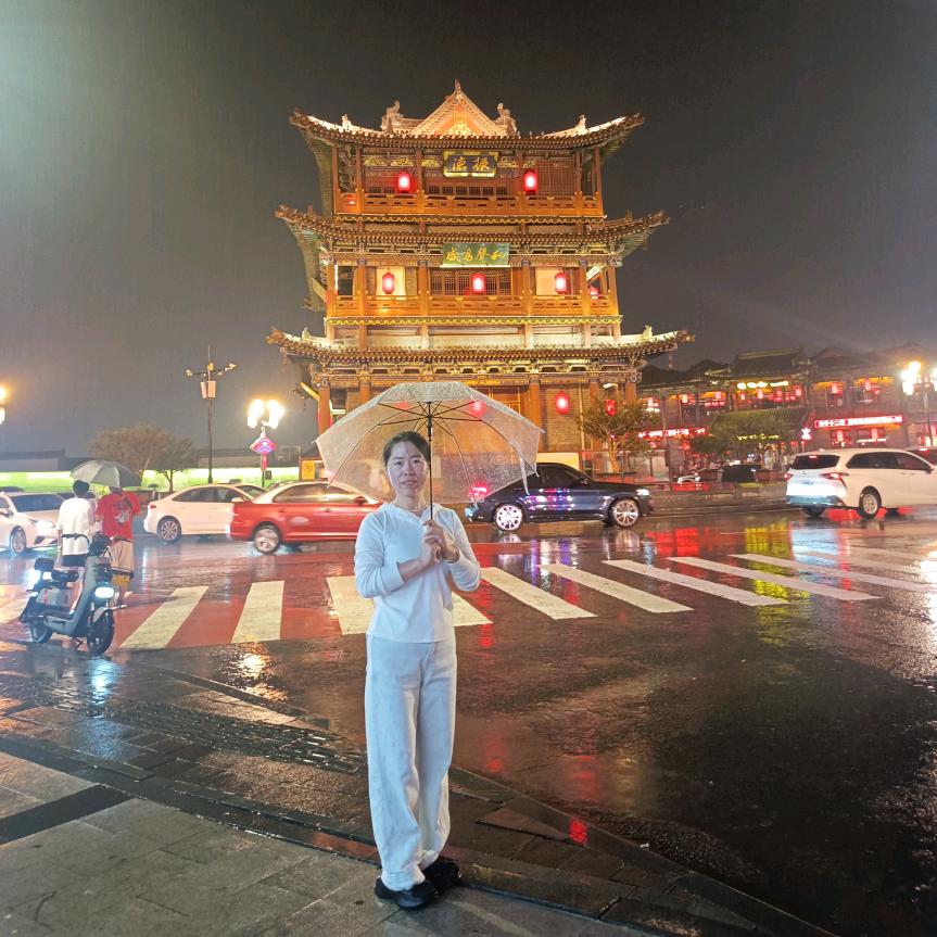 赵娜