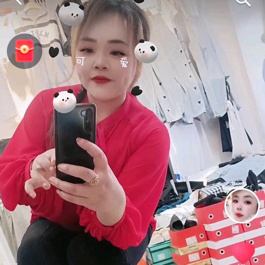 四季青。流行服饰临安横溪店工厂店2O年