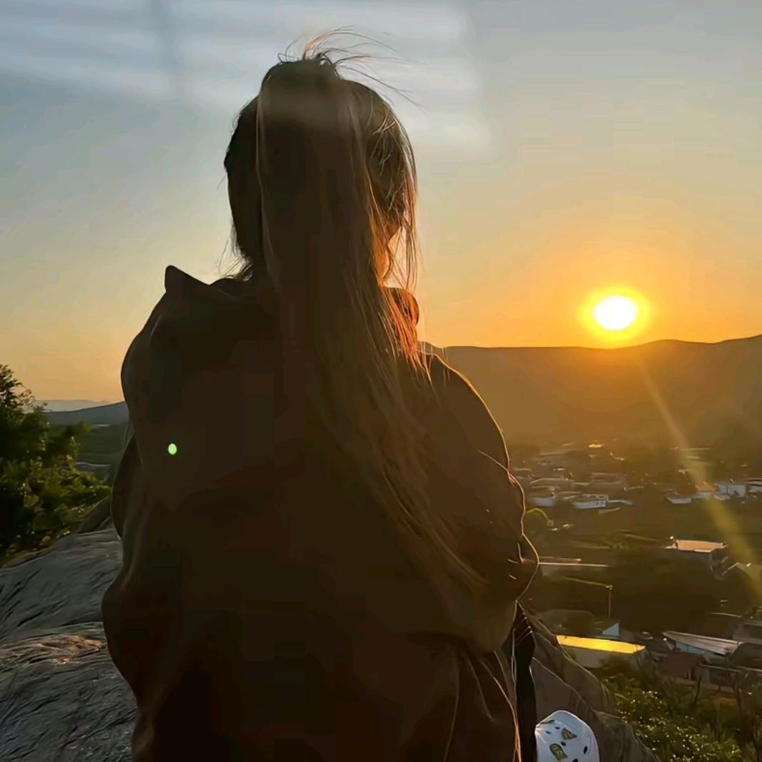 汽水熊 🤗